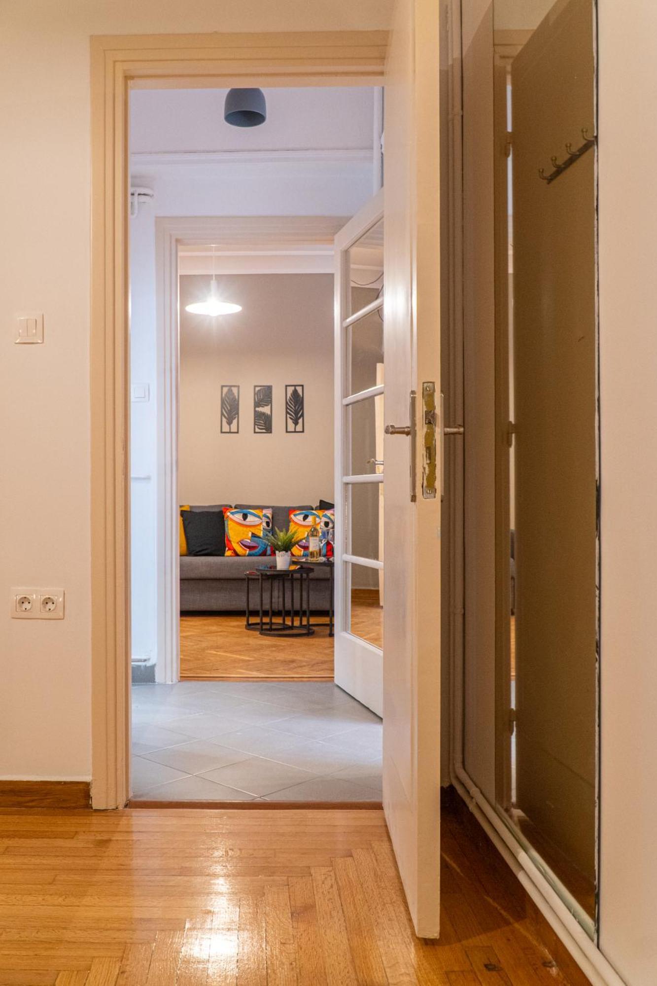 Syntagma Square, 100Sqm Luxurious Family Apt Атина Екстериор снимка