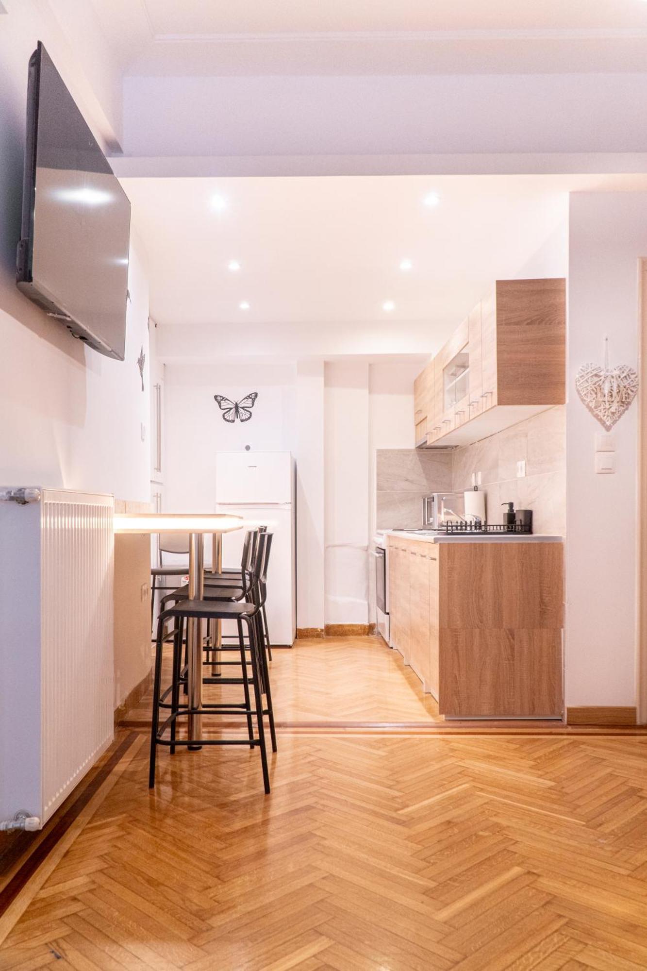 Syntagma Square, 100Sqm Luxurious Family Apt Атина Екстериор снимка
